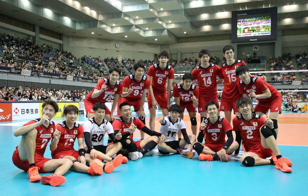 【画像・写真】バレー男子日本代表　22歳の宮浦がシニア代表デビューで10得点「ベストを尽くすことができた」