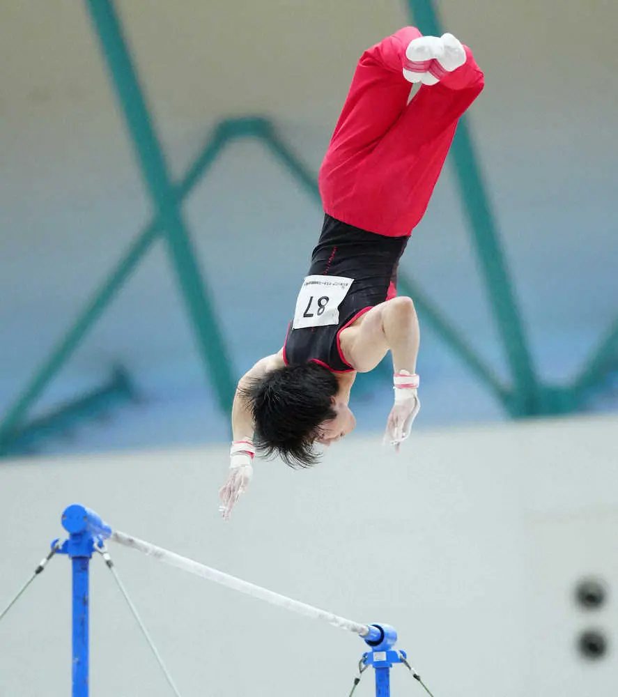 【画像・写真】内村航平　失意の五輪乗り越え帰ってきた　全身の痛みに耐え演技やり切り手応え