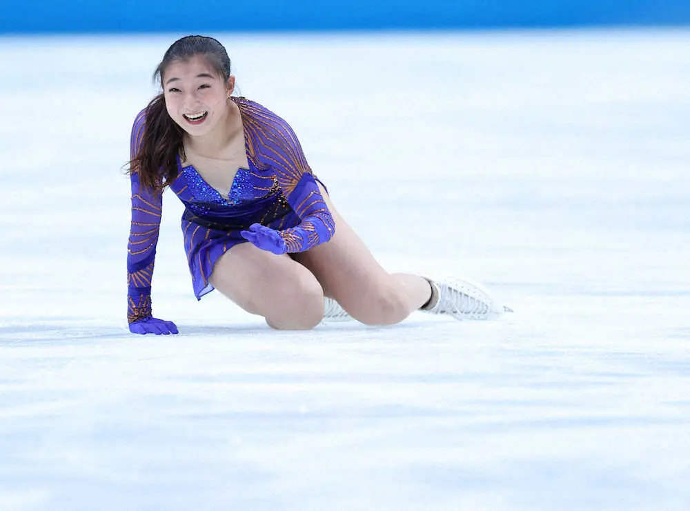 【画像・写真】坂本花織　新プログラムの演技も　最後のポーズを決めた瞬間に転倒
