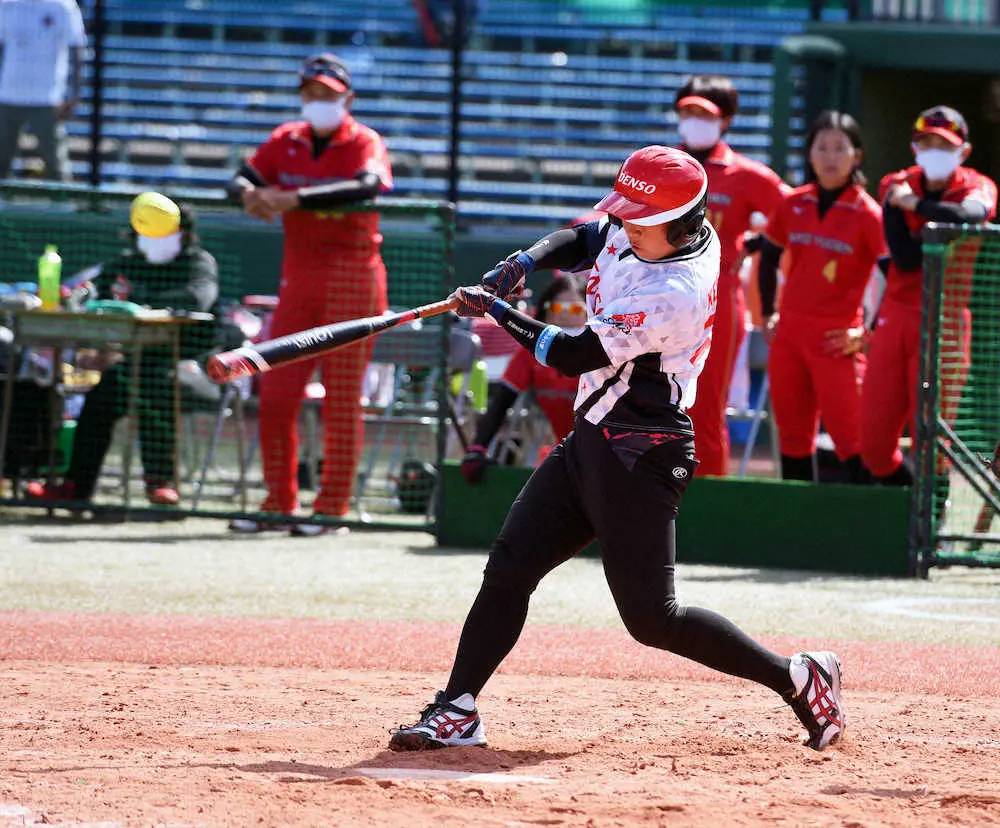 【画像・写真】逆転勝利の太陽誘電は同率4位に浮上　大垣ミナモは競り勝って6勝目