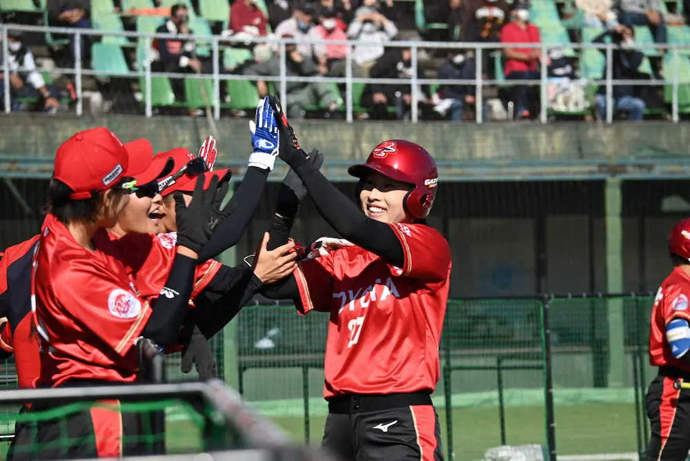 【画像・写真】トヨタ自動車が決勝T進出　タイブレークの接戦を制する