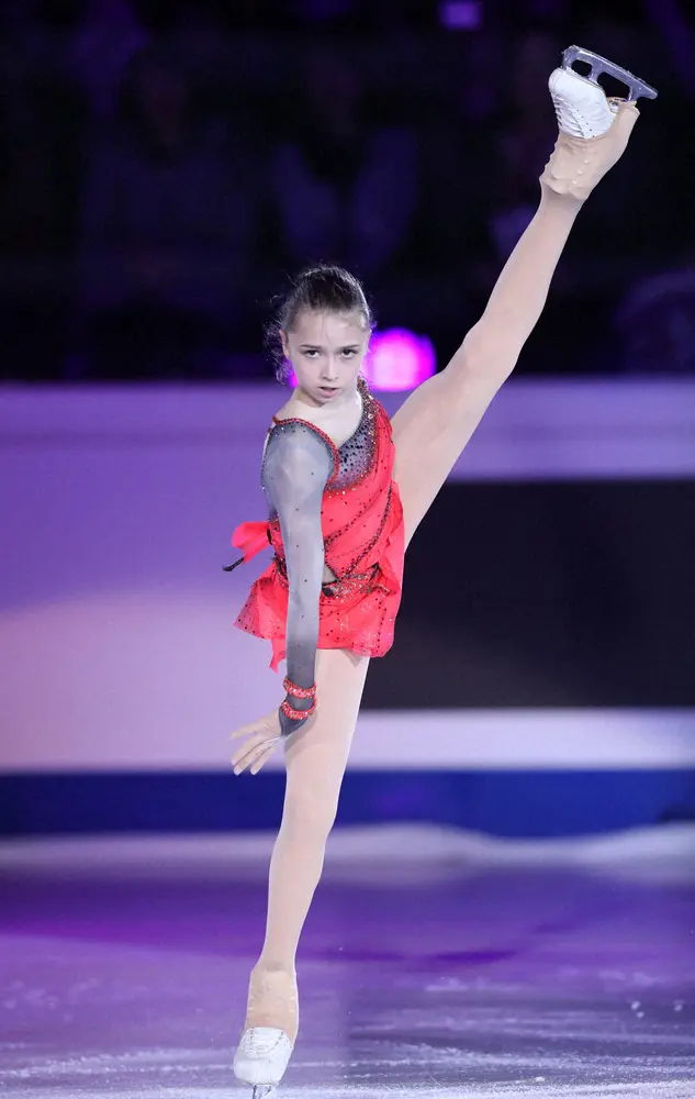 【画像・写真】15歳ワリエワ、SPで世界歴代2位84・19点　スケートカナダ