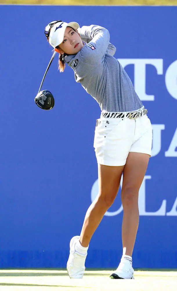 【画像・写真】ドライビングディスタンス1位　英莉花、平均256・96ヤード　飛ばす秘訣は「フォロースルー」