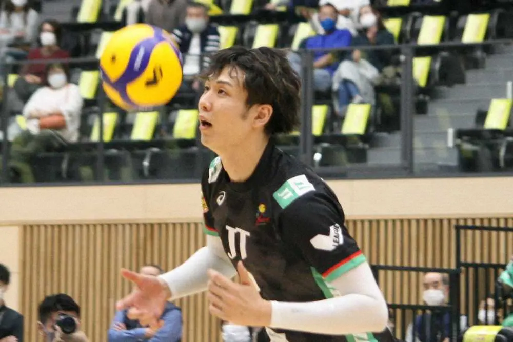 【画像・写真】JT広島・小野寺太志「新主将」が味わう生みの苦しみ　「優勝したいと思っている選手がどれだけいるのか」