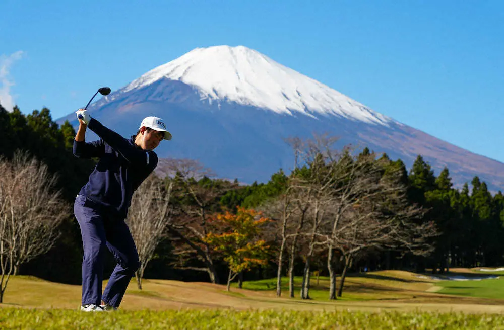 【画像・写真】金谷　逆転賞金王へ1差発進、松山以来のルーキーシーズン快挙向け絶好位