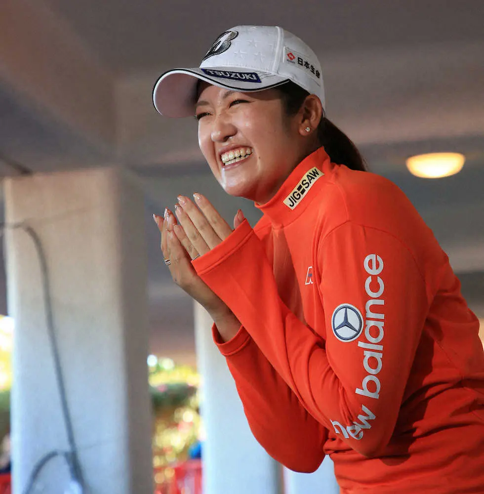 【画像・写真】稲見が9位で初賞金女王！涙あふれた　古江は3位で逆転ならず　三ケ島が最終戦でツアー初優勝