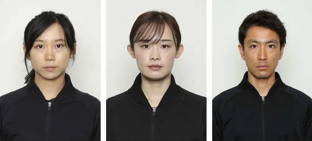 北京五輪日本選手団主将を務める高木美帆（左）、旗手の郷亜里砂（中央）と渡部暁斗