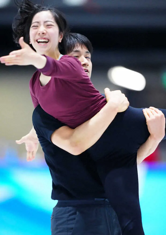 【画像・写真】ペア“りくりゅう”「時差に慣れてきた」2部練習も軽快　北京五輪公式練習