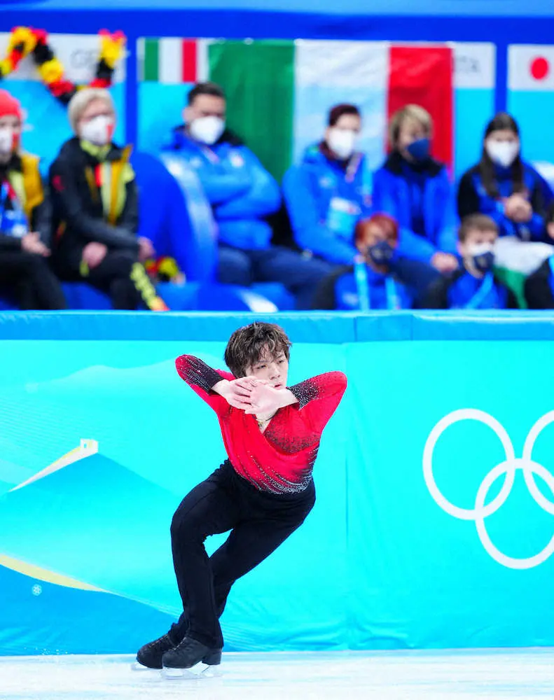 【画像・写真】宇野昌磨、SP2位で仲間にバトン「笑顔で終わっていただけたら」～団体SP後の一問一答～