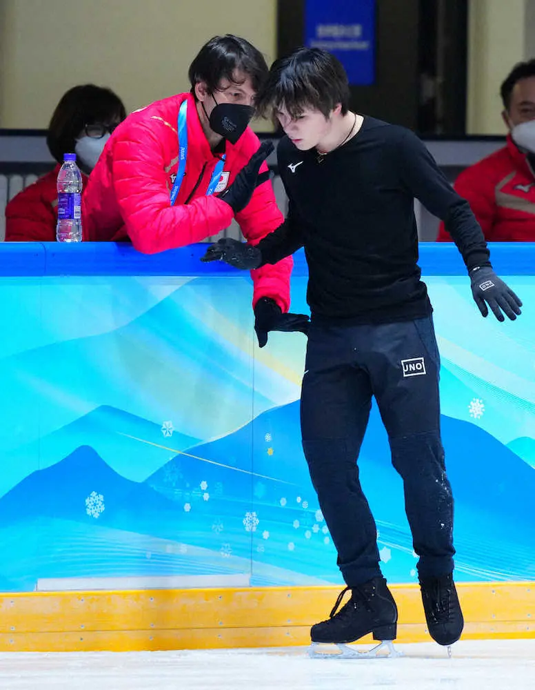 【画像・写真】宇野昌磨が4回転4種着氷「一番調子良い練習見せられた」ランビエル・コーチ合流　公式練習