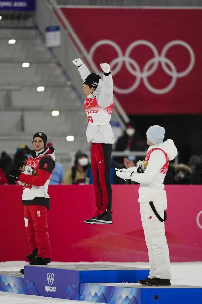 【画像・写真】小林陵侑　日本勢金メダル1号！長野の船木以来のV　五輪の魔物は？に「僕が魔物だったかも」