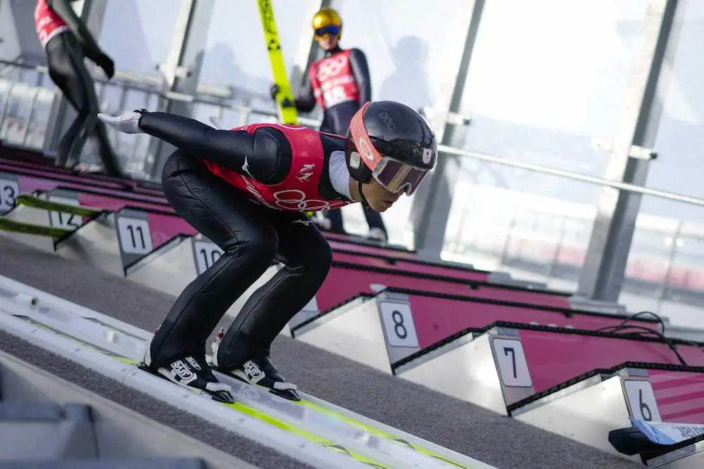 【画像・写真】渡部暁斗　飛躍公式練習も「最悪」…距離伸びず「自分自身に苦戦している」