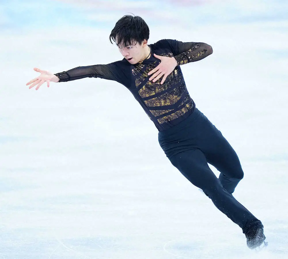 【画像・写真】１８歳・鍵山が銀「親孝行ができた」父・正和コーチと新時代の扉開けた