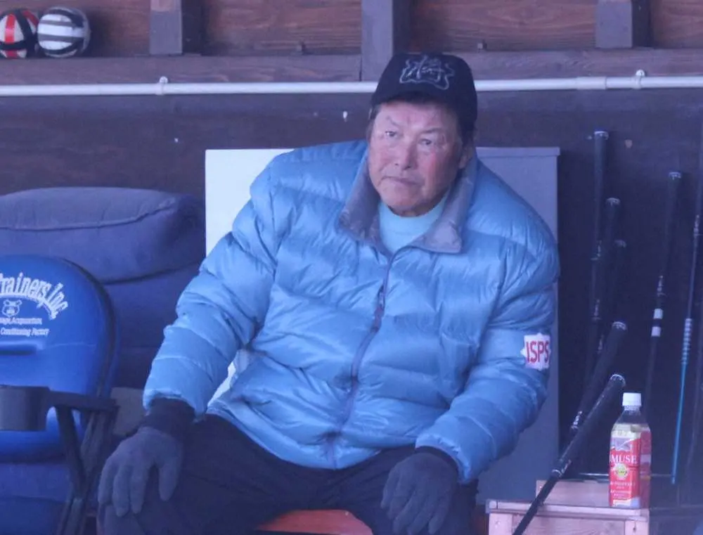 【画像・写真】ジャンボ尾崎がアカデミーセレクションを実施　自身の体作りは「3月からやっていく」