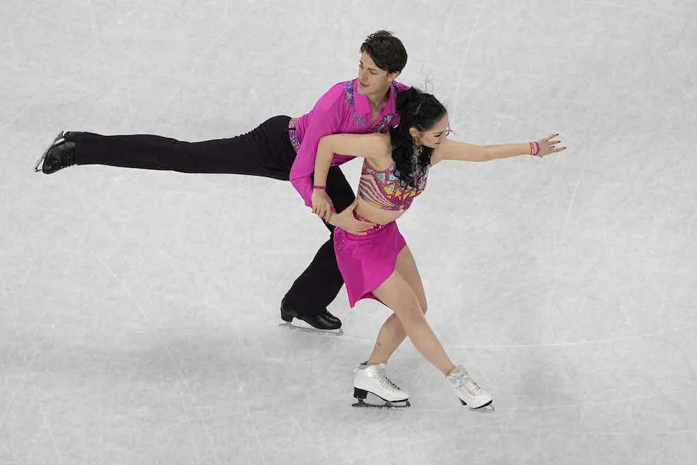 【画像・写真】アイスダンスRD　小松原美里・尊組は65・41点で22位、フリーダンス進出逃す