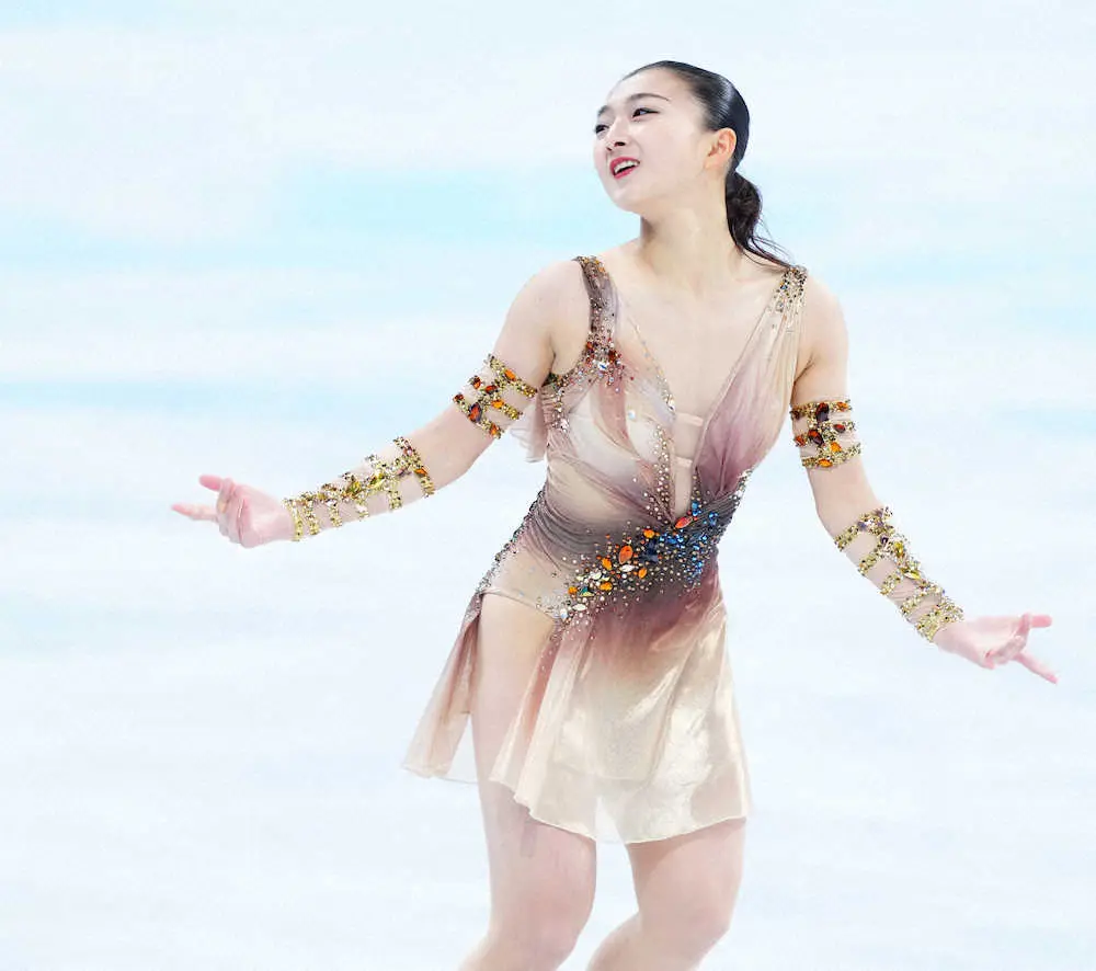 【画像・写真】坂本花織　ROC勢に割って入った　「燃え尽きた」どん底からはい上がってメダル圏内