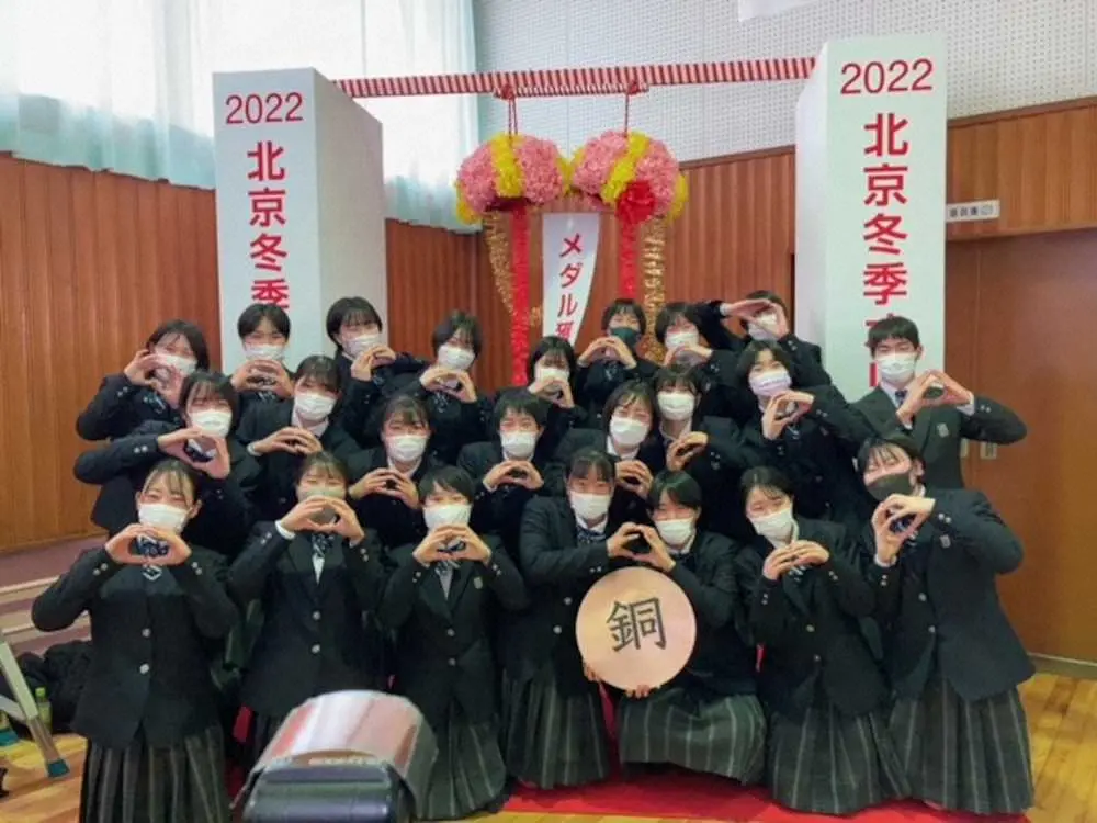 【画像・写真】スノボ銅・村瀬心椛　現役JKは友達思いの一面「学校にメダルを持っていって掛けてあげたい」