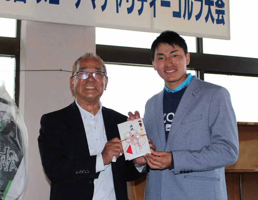 【画像・写真】石塚祥利プロ初優勝　沖学園後輩・長野と同スコアも大会規定でプロ2年目歓喜　ゴルフがんばれ大牟田
