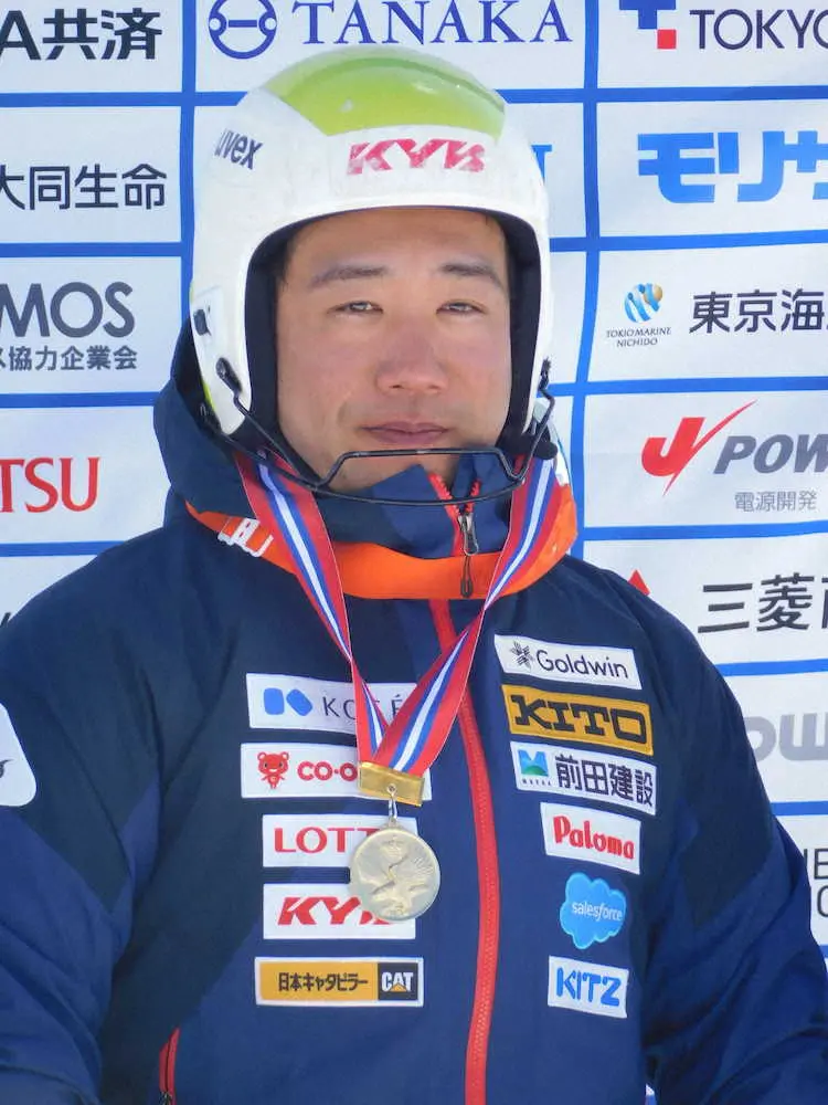 【画像・写真】鈴木猛史、大回転5位入賞、得意の回転へ「メダルを狙っていきたい」　北京パラアルペンスキー