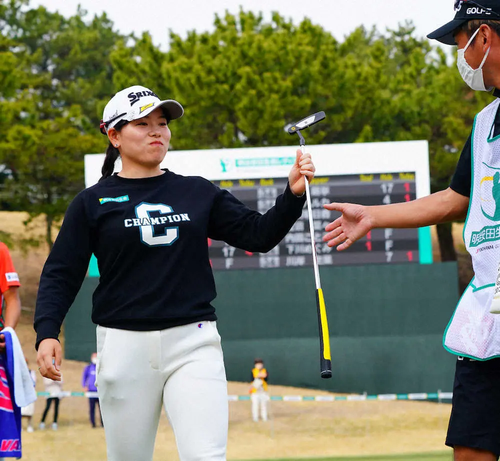 【画像・写真】勝みなみが首位と3打差の4アンダーと好発進　「初日いい位置で。その願いがかなったかな」