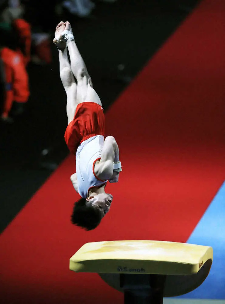 【画像・写真】内村航平、万感の6種目「幸せな体操人生」引退演技会でファン魅了