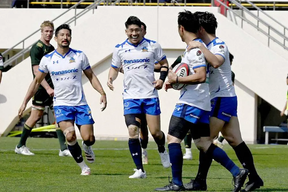 【画像・写真】埼玉、トヨタ撃破で破竹の7連勝！多彩なキックでボーナスポイント獲得の快勝