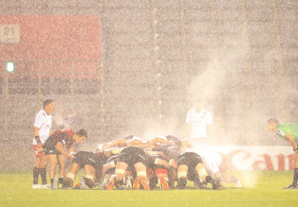 【画像・写真】横浜　雨中の逆転劇！トヨタ下しPO出場へ前進