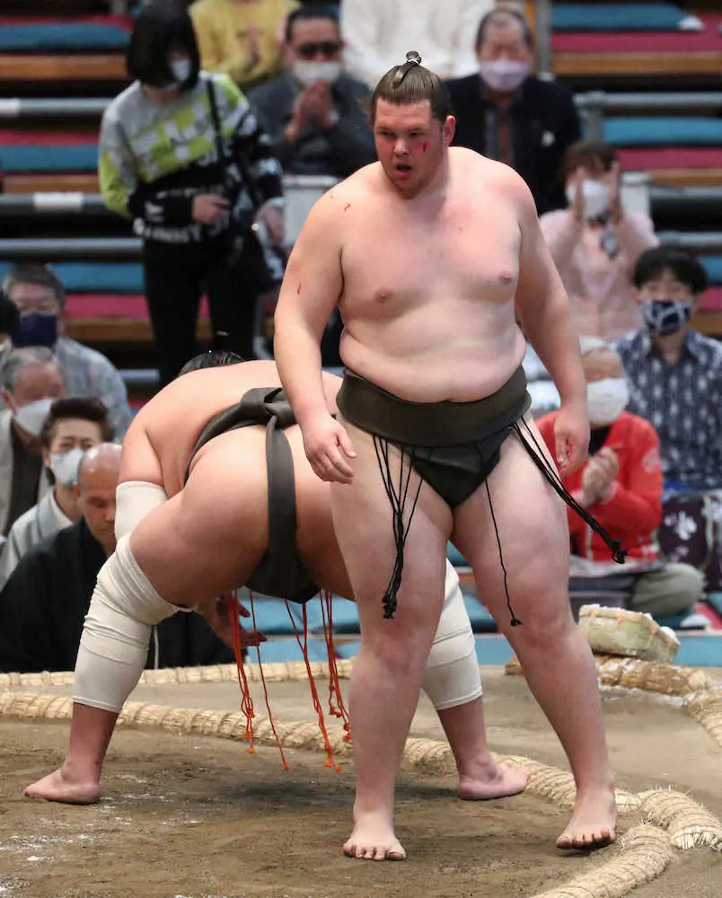 【画像・写真】ウクライナ出身の幕下・獅司　白星締めで6勝1敗、場内大きな拍手