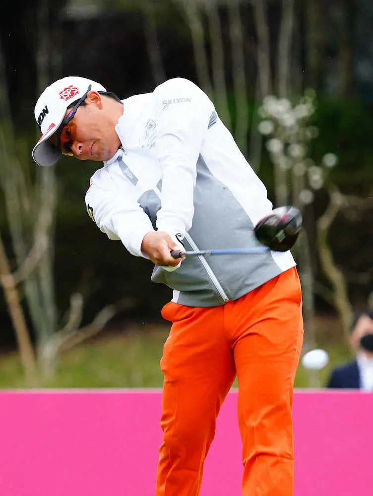 【画像・写真】香妻がプレーオフ制してツアー2勝目