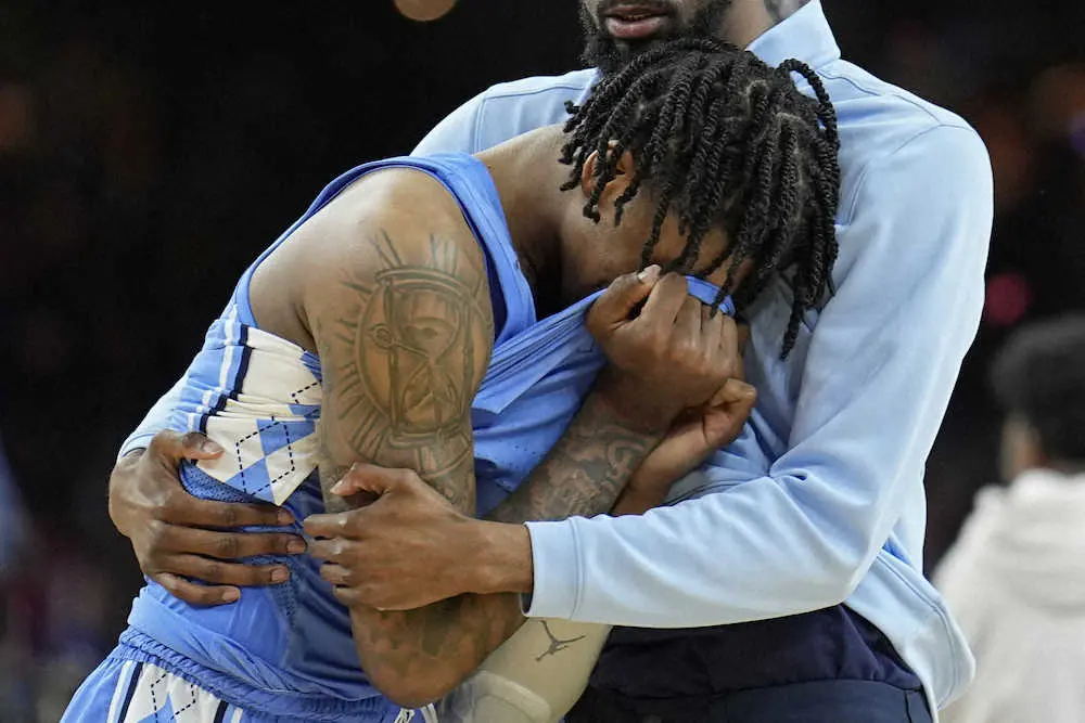 【画像・写真】カンザス大がNCAAトーナメントで4回目の優勝　16点差逆転は史上最大