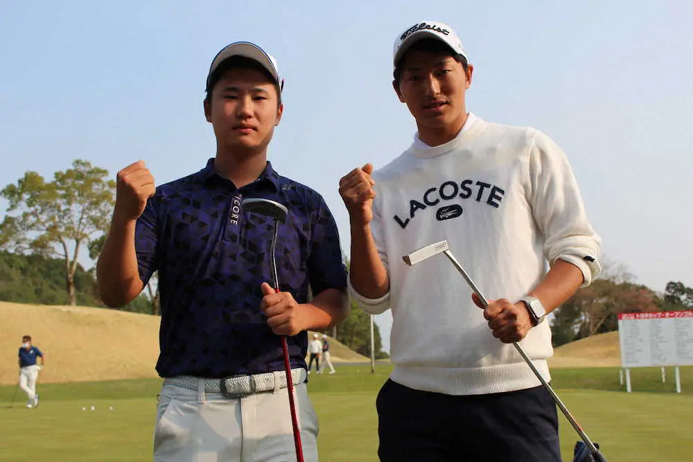 「i　Golf　Shaper　Challenge　in筑紫ケ丘」に挑む沖学園卒コンビの石塚（右）と長野は健闘を誓い合う