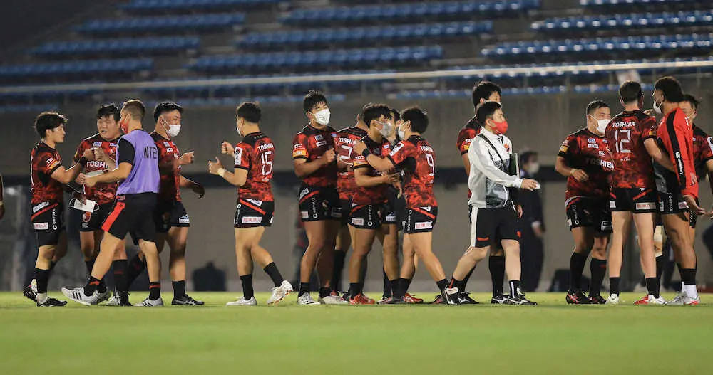 【画像・写真】BL東京が暫定4位浮上！　ブラックアダーHC不在、前半に退場者…それでもチーム一丸4連勝