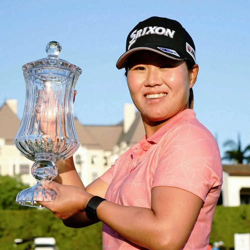 【画像・写真】畑岡奈紗　5打差Vで米通算6勝目「自分を信じてやってきて良かったなと思います」