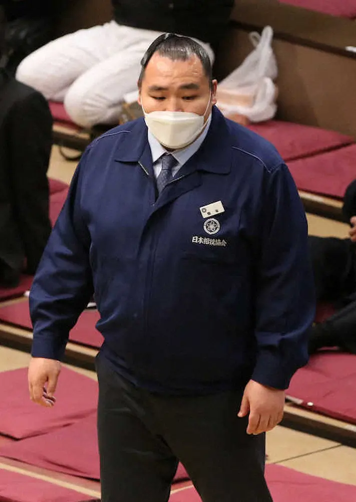 【画像・写真】鶴竜親方　断髪式は23年6月3日を予定　トークイベントで明かす　髪形はアプリで試す！？