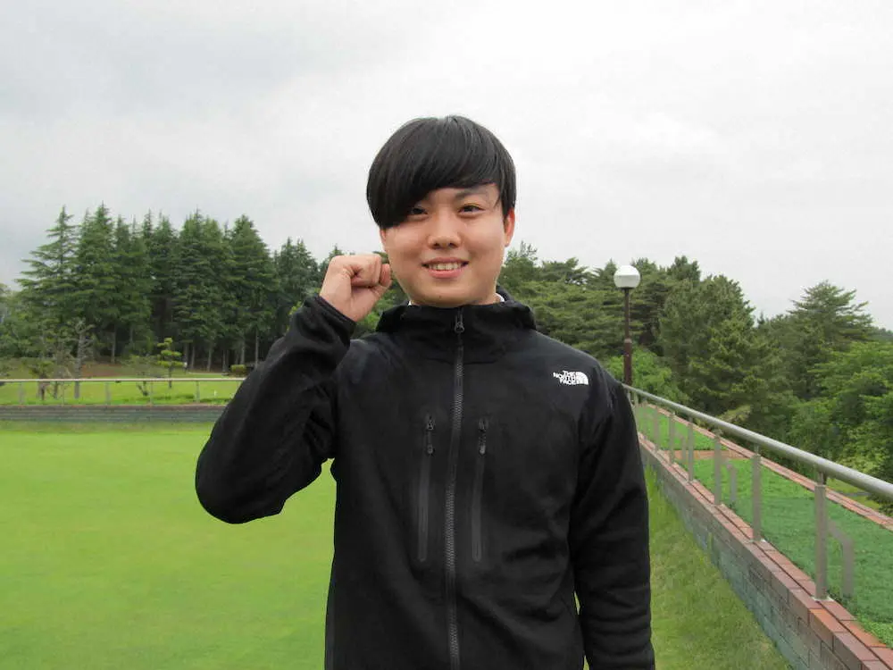 【画像・写真】丸一　トップ通過「パターが入ってくれた」目標は全国大会出場