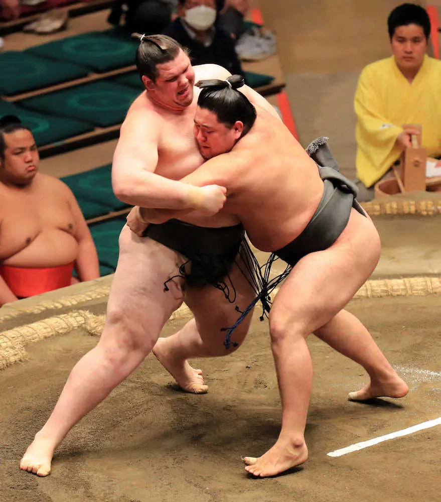 【画像・写真】ウクライナ出身・獅司　4場所ぶり負け越し、ロシア出身・狼雅に苦杯