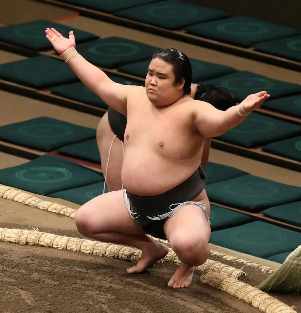 【画像・写真】風賢央が序ノ口V王手「自信になる」実力者・日翔志に完勝　押尾川親方のアドバイス生きた