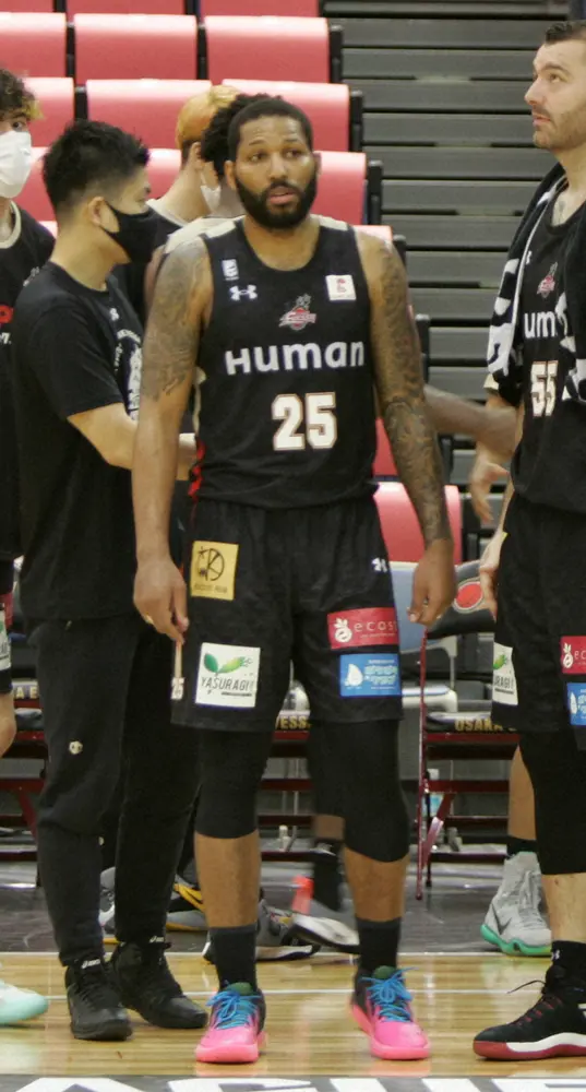 【画像・写真】大阪エヴェッサの“神”ニュービルが残留「ブースターが恋しい。またすぐに会いましょう！！！」