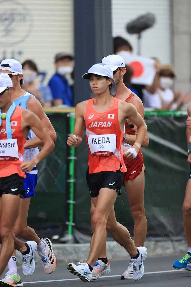 東京五輪の陸上男子20キロ競歩で銀メダルに輝いた池田向希