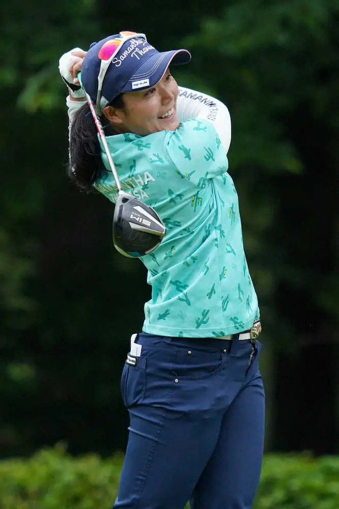 【画像・写真】“ユーチューバー”山村　女子2差3位「もっと伸ばせたかな」パット反省