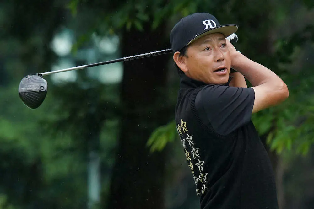 【画像・写真】芹沢大　3差2位で逆転圏内「バーディーをたくさん取れて気持ち良かった」