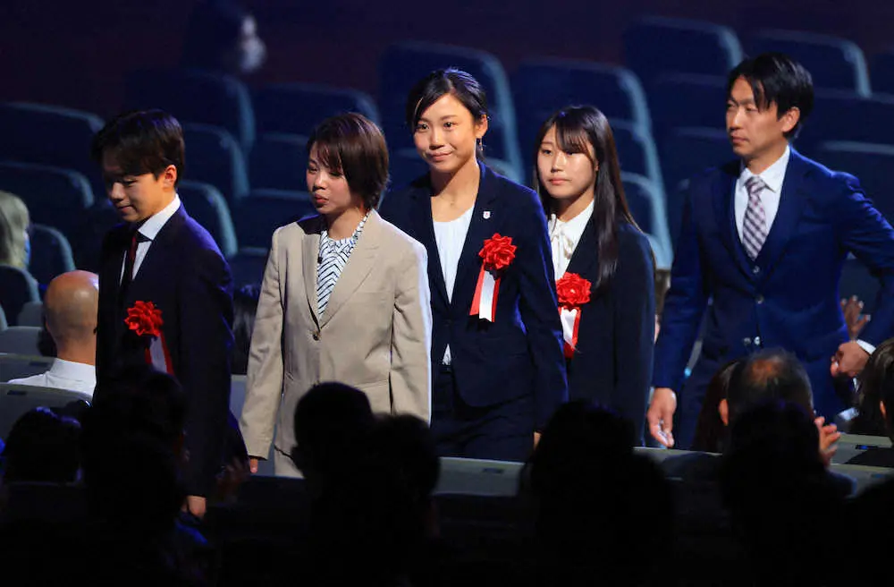 【画像・写真】鍵山優真「人々の心を動かせる演技ができるように」オリンピックコンサート出席