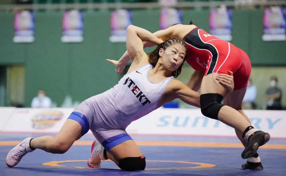 【画像・写真】志土地　女子55キロ級決勝＆PO制し世界選手権代表、結婚後の初実戦で結果