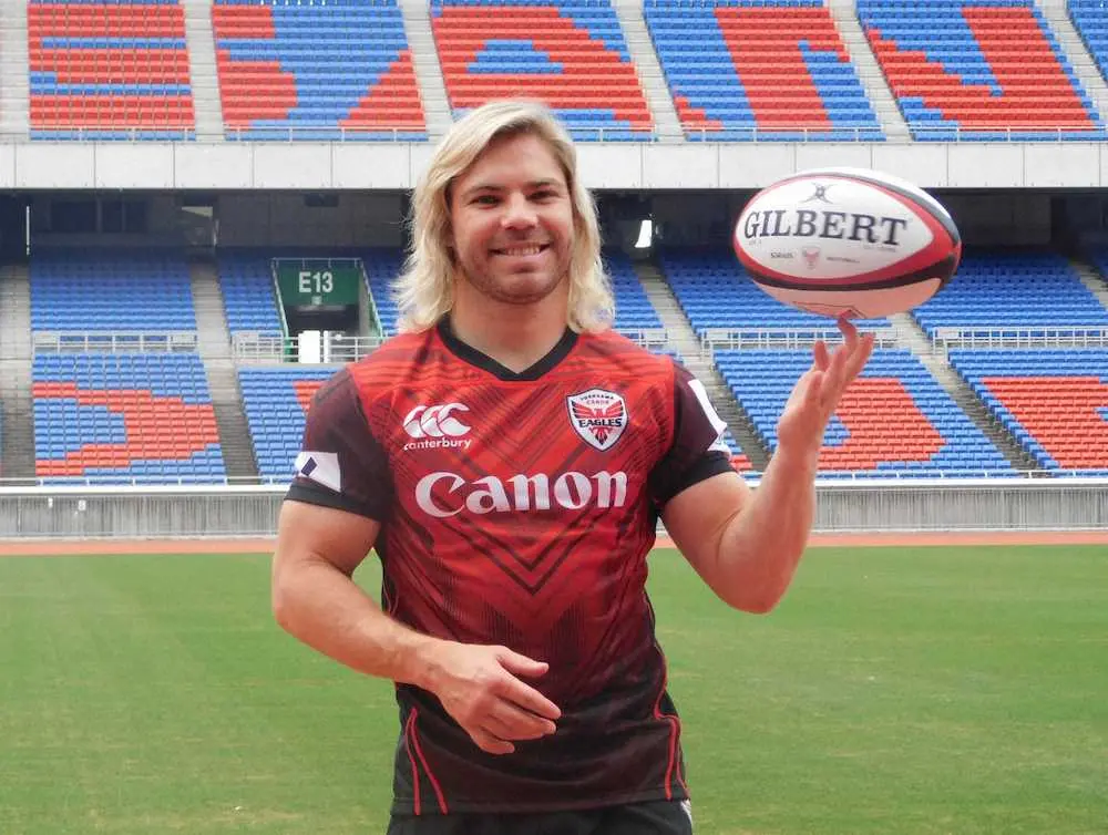 【画像・写真】リーグワン・横浜に新加入のデクラーク　おそろい勝負海パン「みんなではきたい」