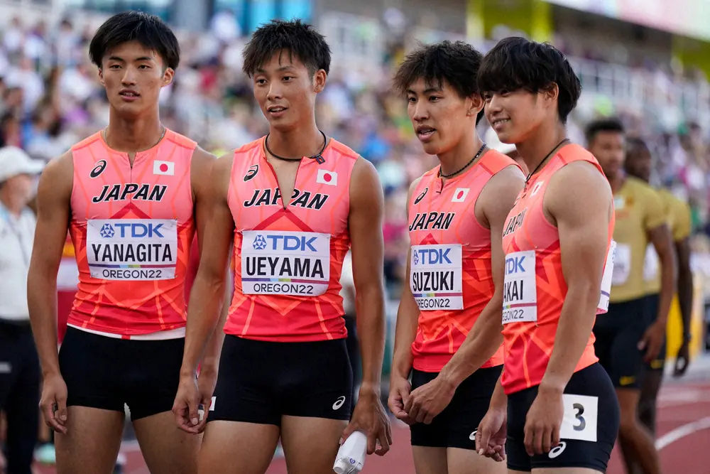 男子400メートルリレー予選に出場した日本の選手たち（AP）