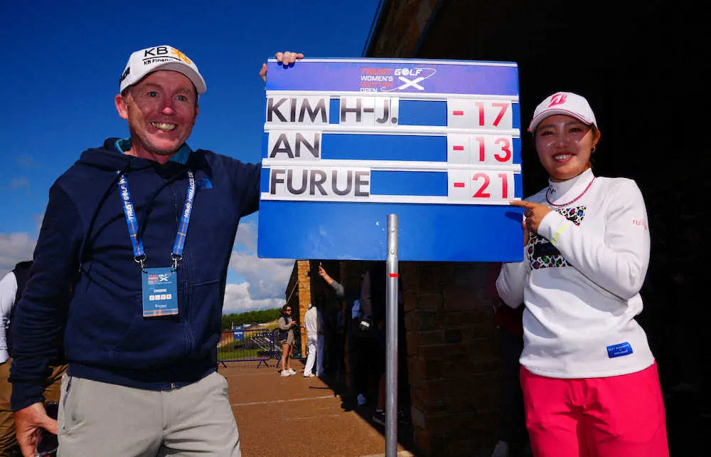 【画像・写真】古江の優勝支えたキャディー・スコット氏「自信を持ってプレーできていた」 昨年からタッグの“相棒”