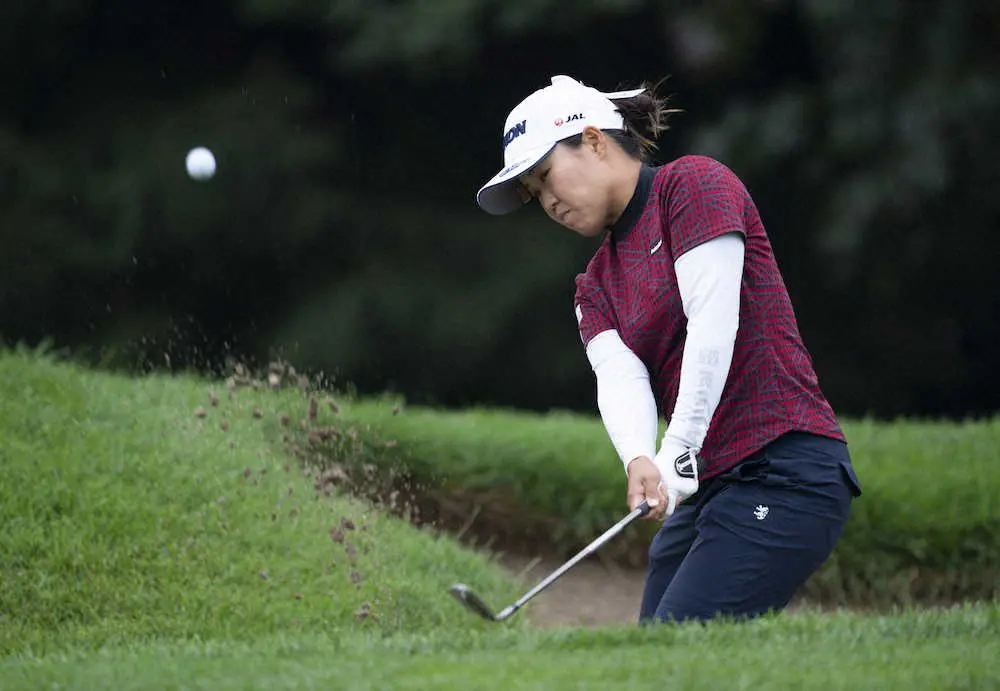 【画像・写真】奈紗が暫定6位　雨ニモ負ケズ9番イーグル　決勝ラウンドへ「パット決めていきたい」