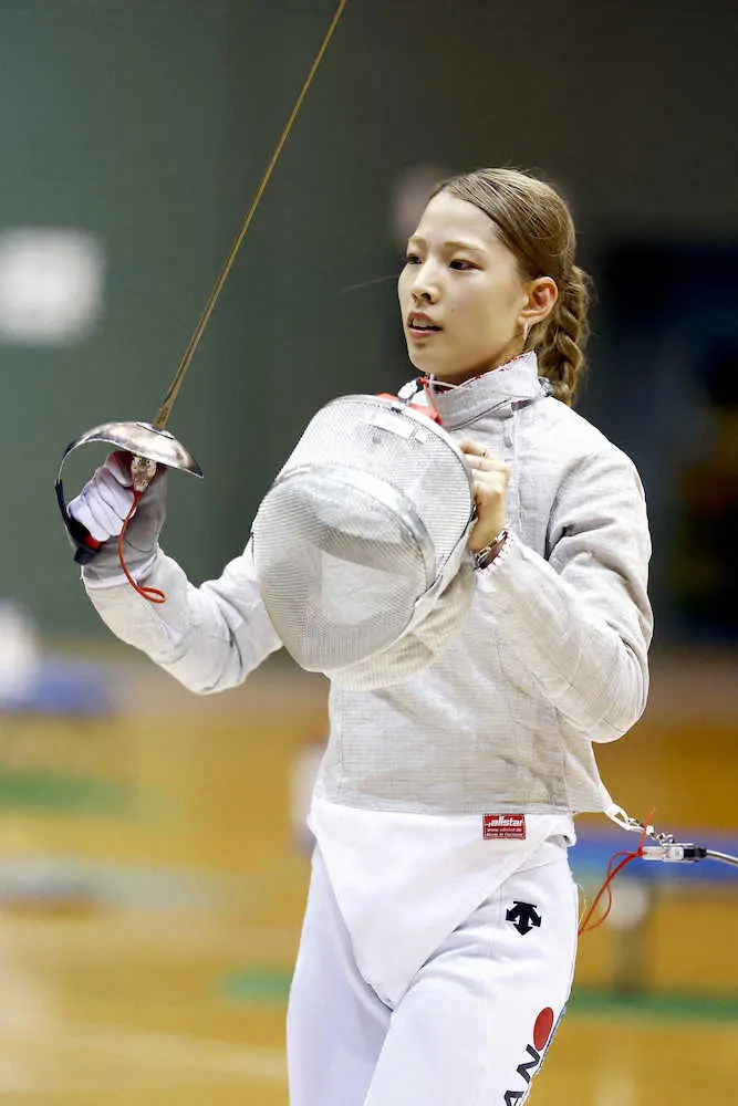 【画像・写真】フェンシング女子サーブル・江村が王手　世界女王「成長」後半修正で底力