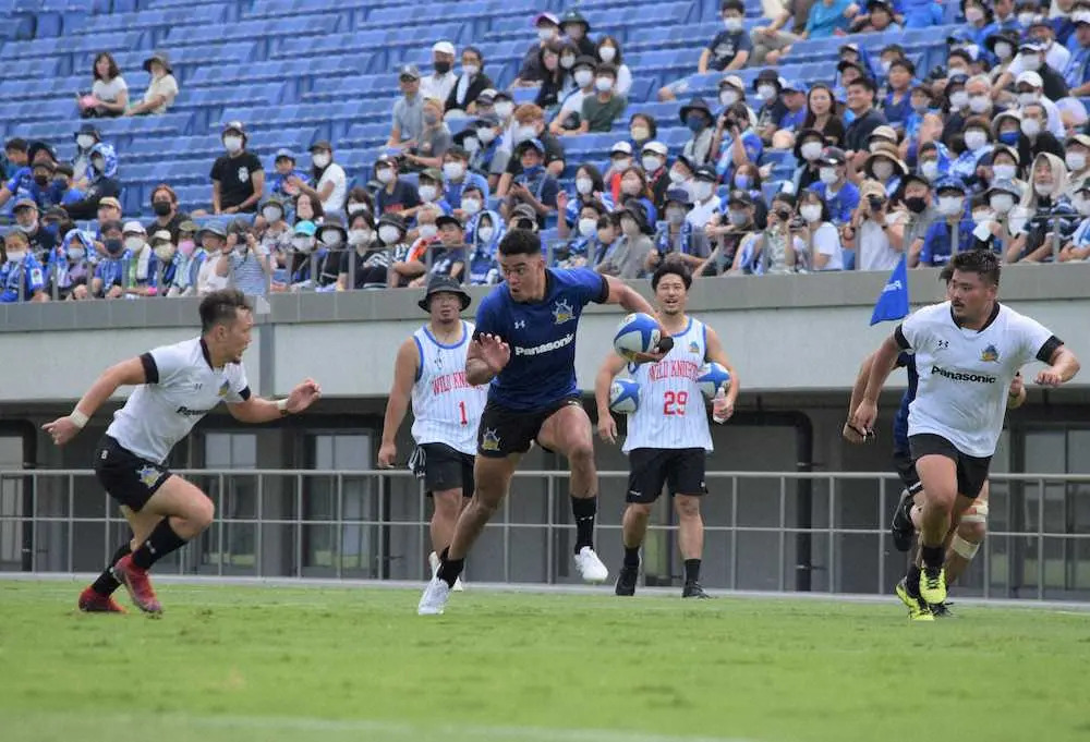 【画像・写真】“埼玉イレブン”が躍動！　リーグワン連覇へ11人制ラグビー導入　ディーンズ監督「良い価値が生まれた」