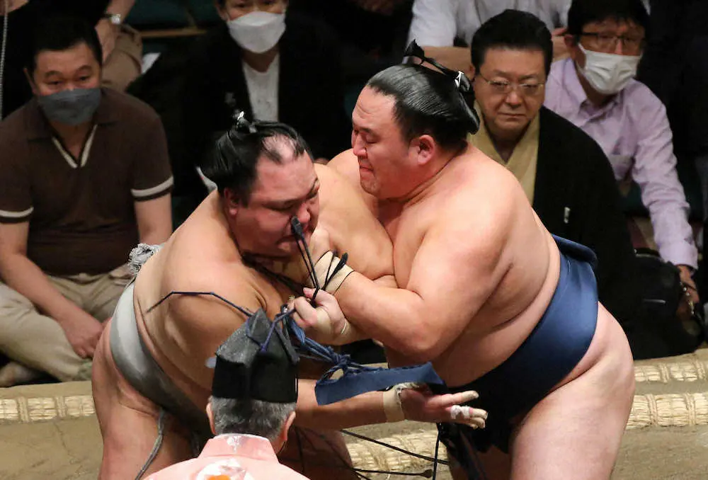 【画像・写真】玉鷲　北勝富士との1敗対決制し単独首位、史上最年長Vへ「一日一日しっかり」